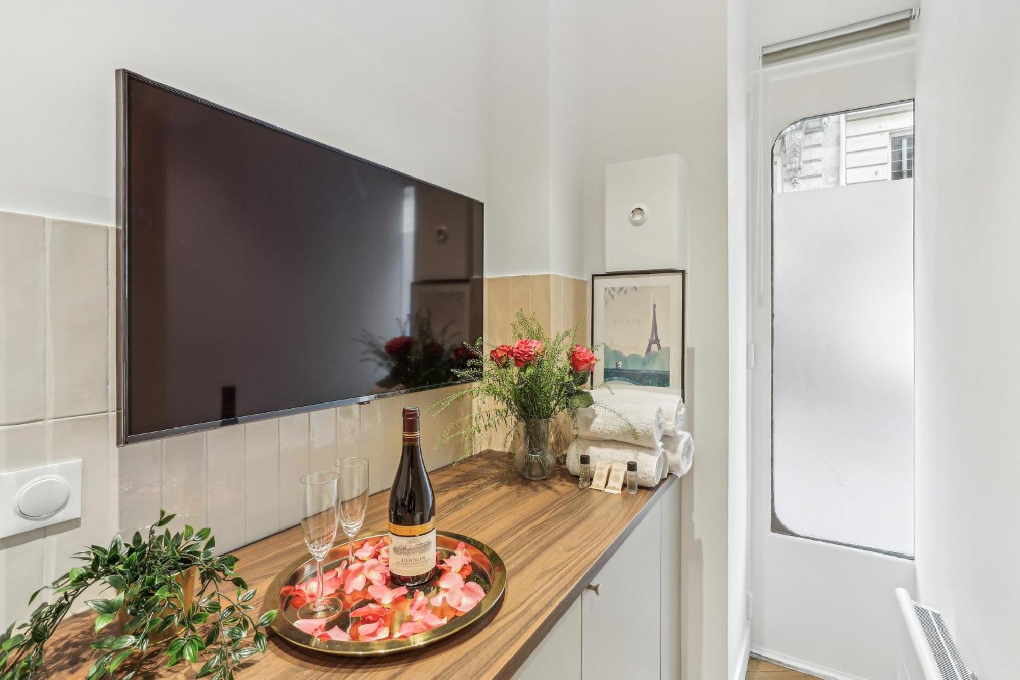 Lavie Maison Hot Tub And Ac Near Arc De Triomphe Paris Eksteriør billede